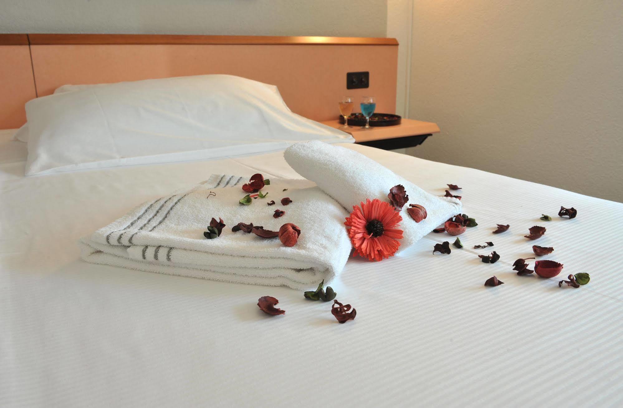 Bahnhof Haus Guest house